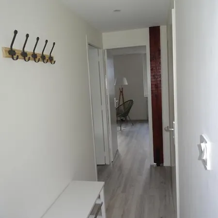 Apartment T3 Neuf 55m2 4 Personnes Avec Jardin Au Calme, Menage Inclus, Local Velo Bagneres-de-Luchon